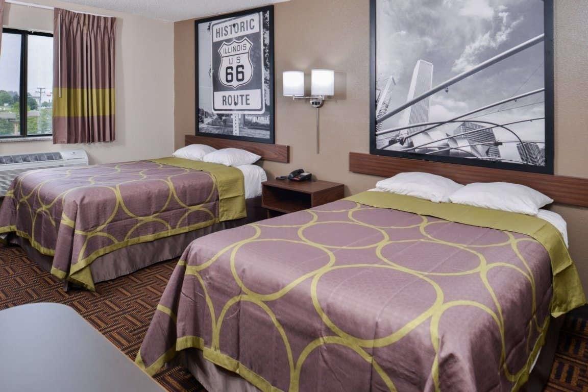 Super 8 By Wyndham Romeoville Bolingbrook Екстер'єр фото