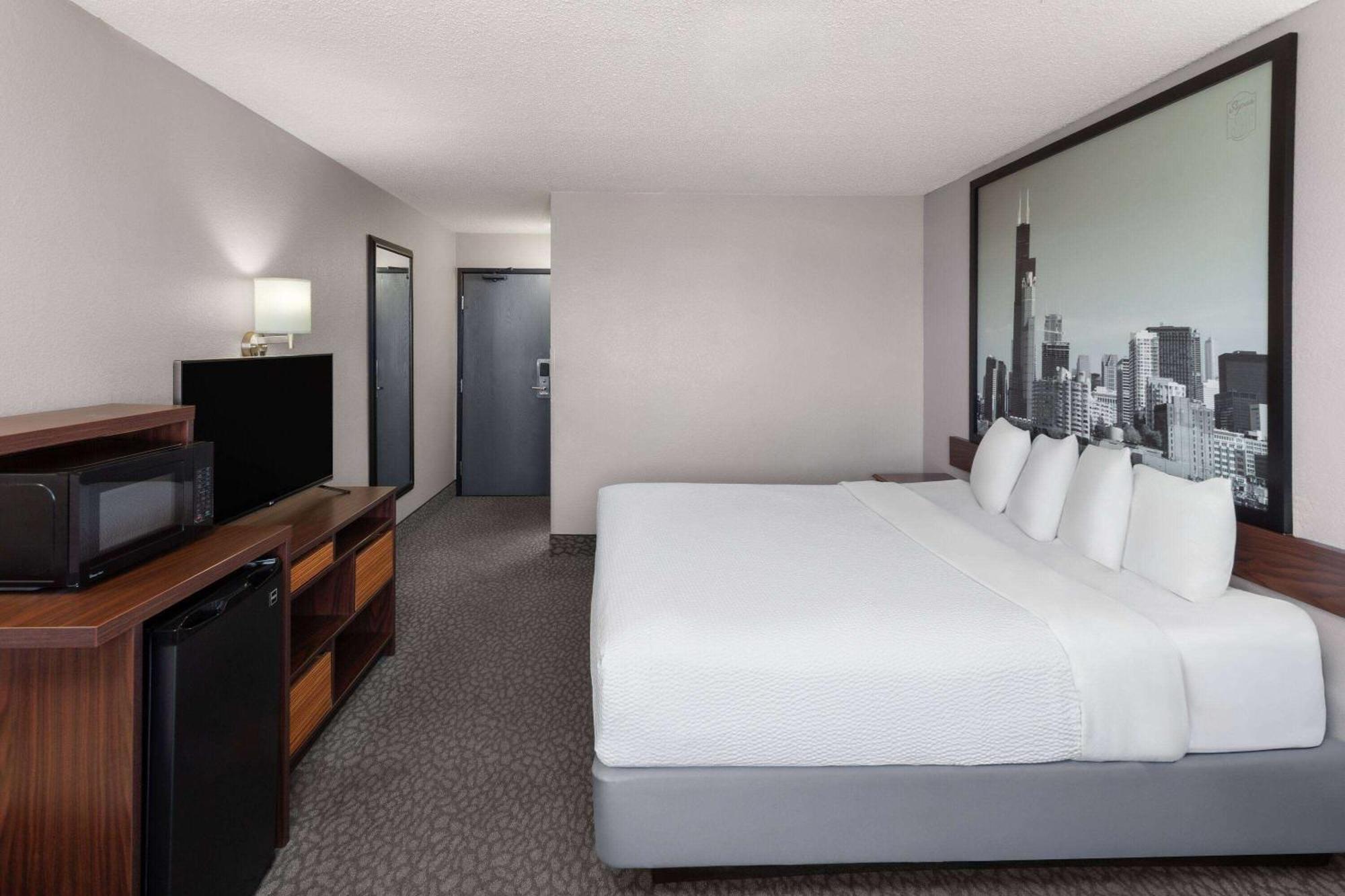 Super 8 By Wyndham Romeoville Bolingbrook Екстер'єр фото